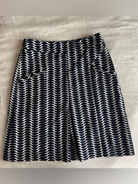 Boden• A-line•Half-Moon Front Pleat Skirt• Sz 2